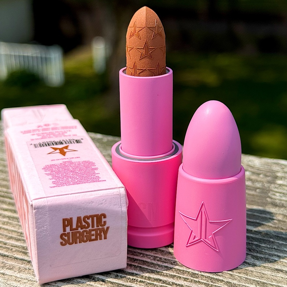 💄 NIB New Jeffree Star Velvet Trap Plastic Surgery Lipstick
